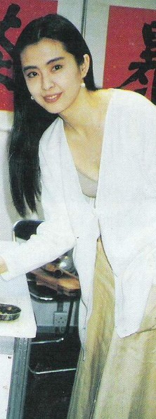 王祖贤(1967年1月31日—)著名台湾女演员,祖籍安徽舒城.