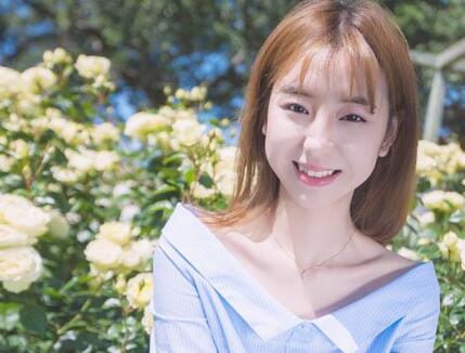 陈子蜜个人资料,陈子蜜家里很有钱是富二代吗?